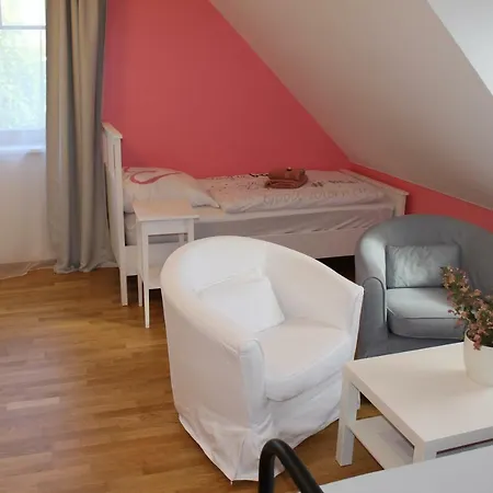 Apalucha49 - 12 Osob Pensión Čeladná