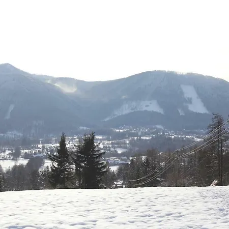 Apalucha49 - 12 Osob 4* Čeladná