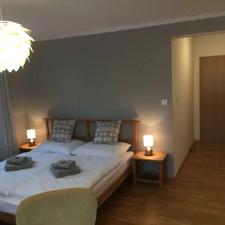 Apalucha49 - 12 Osob 4* Čeladná