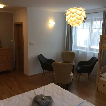 Guest house Apalucha49 - 12 Osob