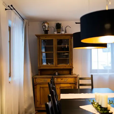 Pensión Apalucha49 - 12 Osob 4*